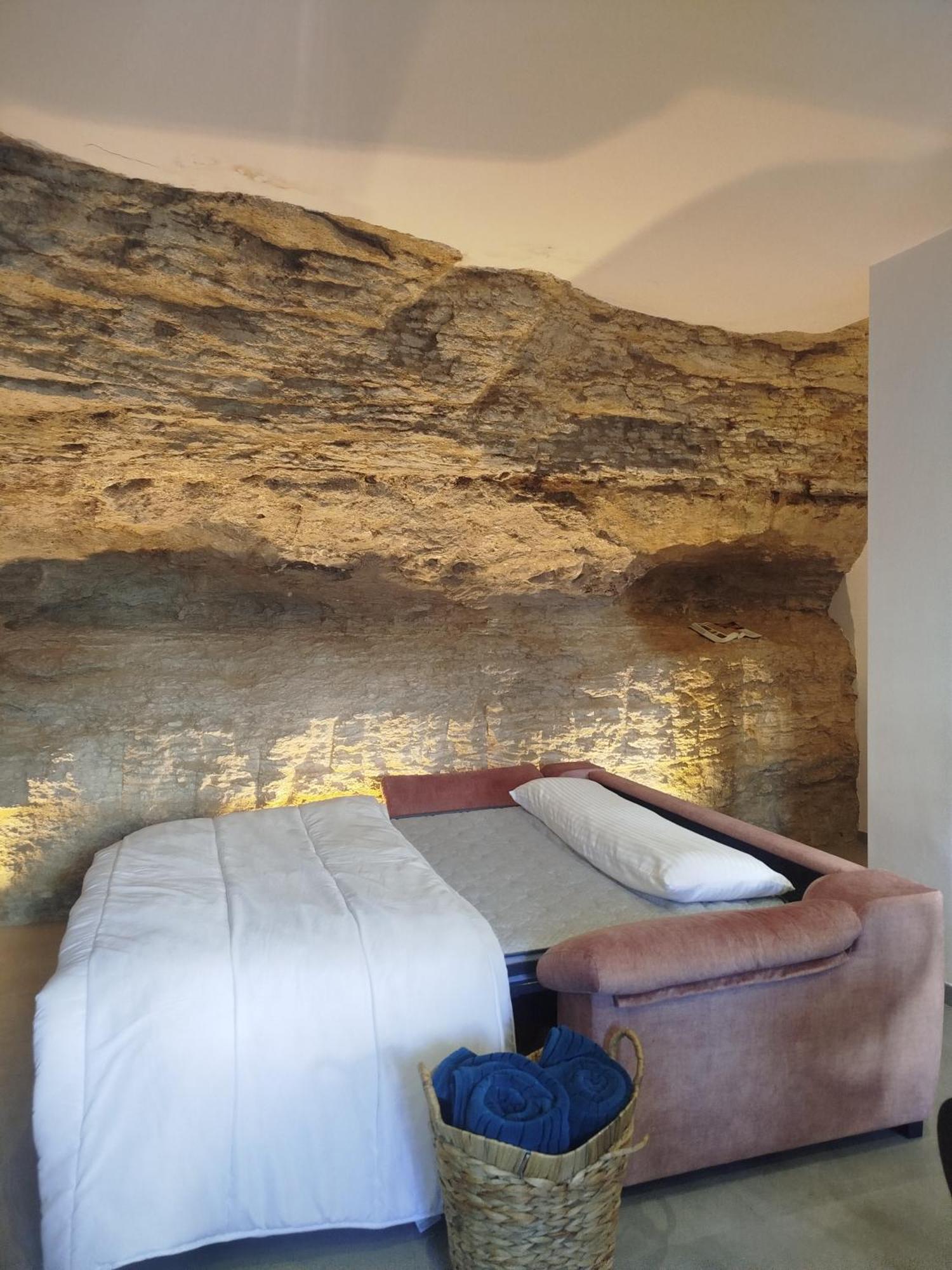 Casa Cueva Las Chicas Del Puente Setenil De Las Bodegas Eksteriør billede